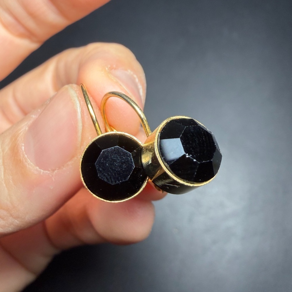 Vintage-Style Gold-Tone & Black Glass Drop